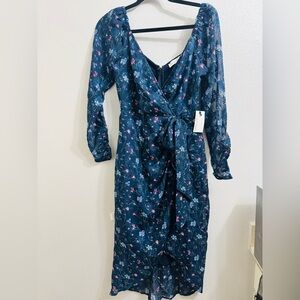 Floret Studios- Elegant Floral Long Sleeve Dress